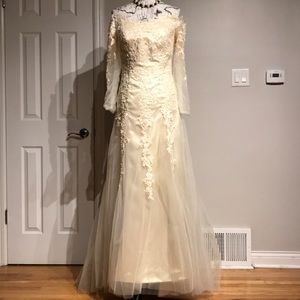 👹NWOT Lace off shoulder Tulle Coquette Mermaid Evening Cottage illusion aplique